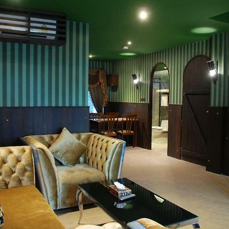 Castle Suites Pattaya Exterior photo
