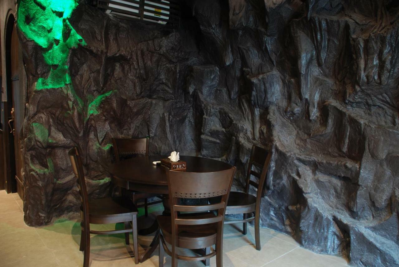 Castle Suites Pattaya Exterior photo